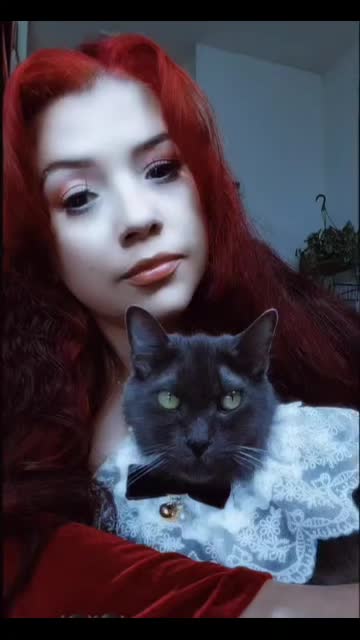 @Wendolin🐈⬛🍒