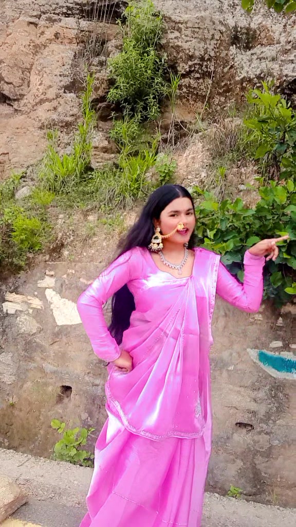 @Kajal👑