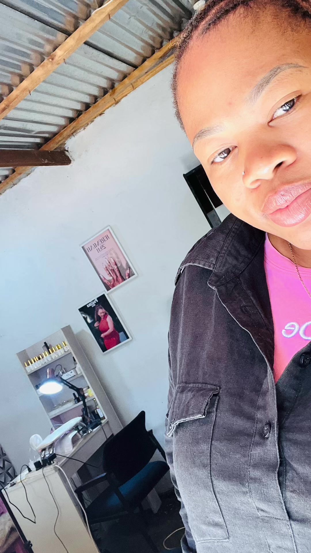 @YaaBeautyRoom (YaaHontz)