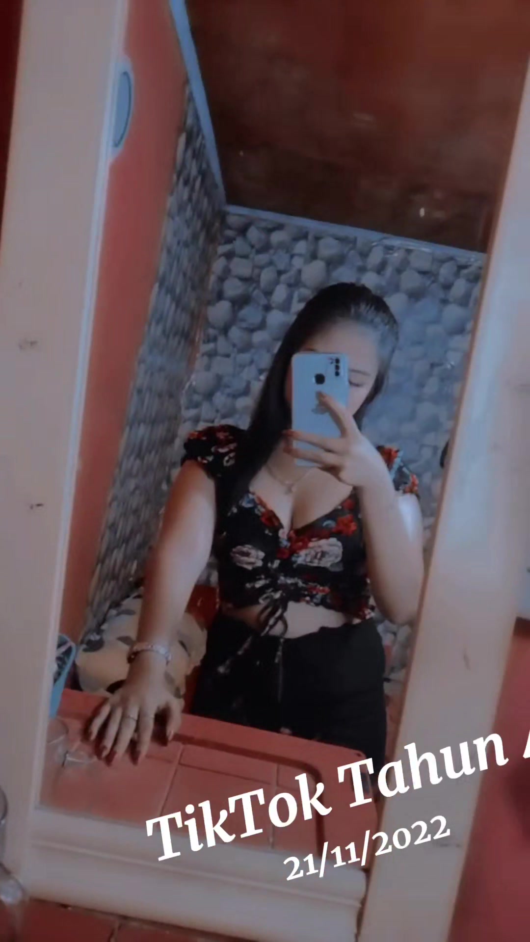 @Dede🍼🦖