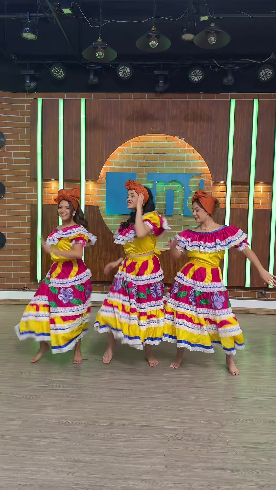 @Ma&ntilde;anerosTn8