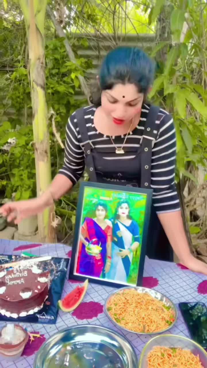 @Nikshi Ammu 🦋👑💫