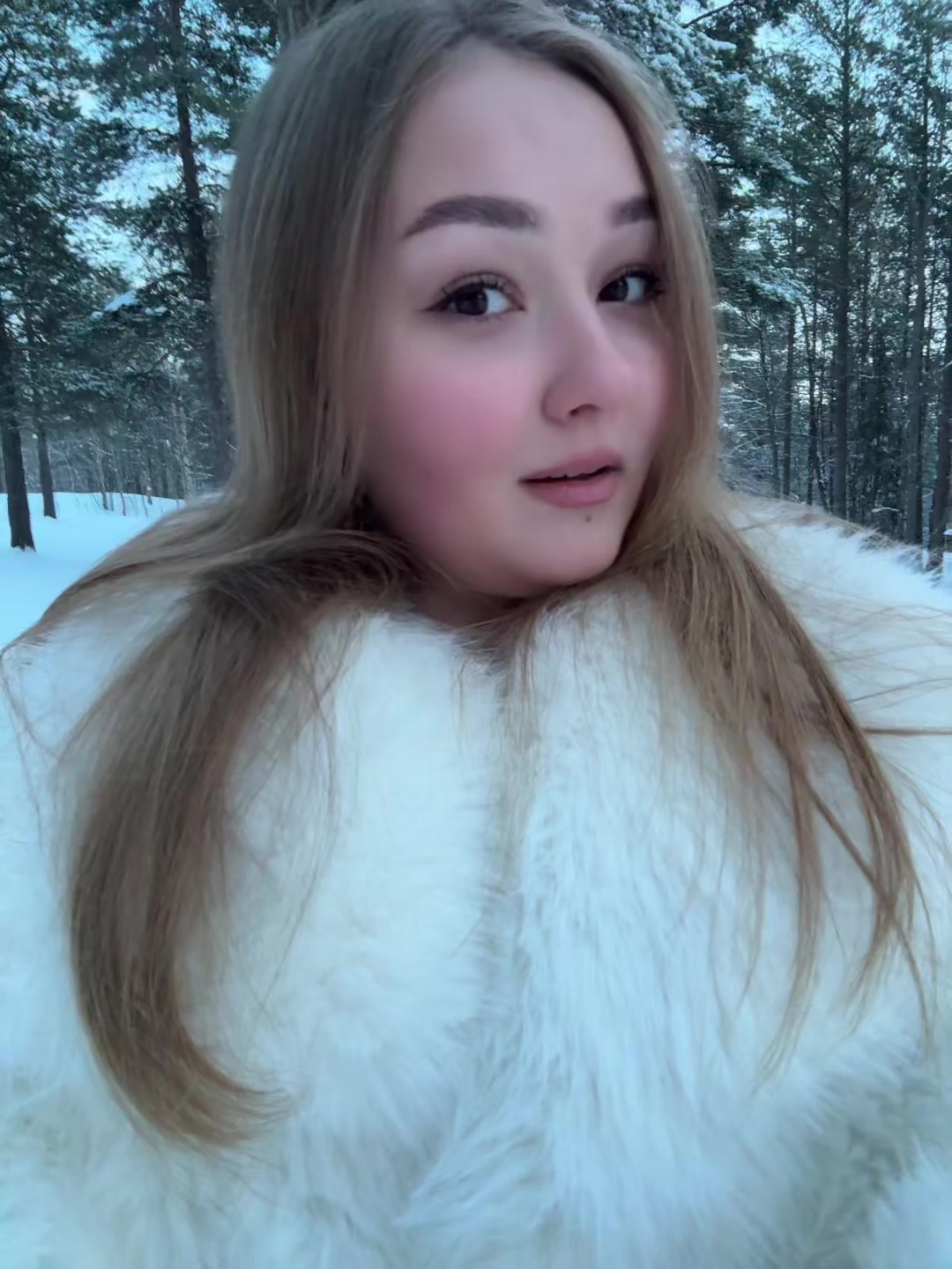 @полина🧸
