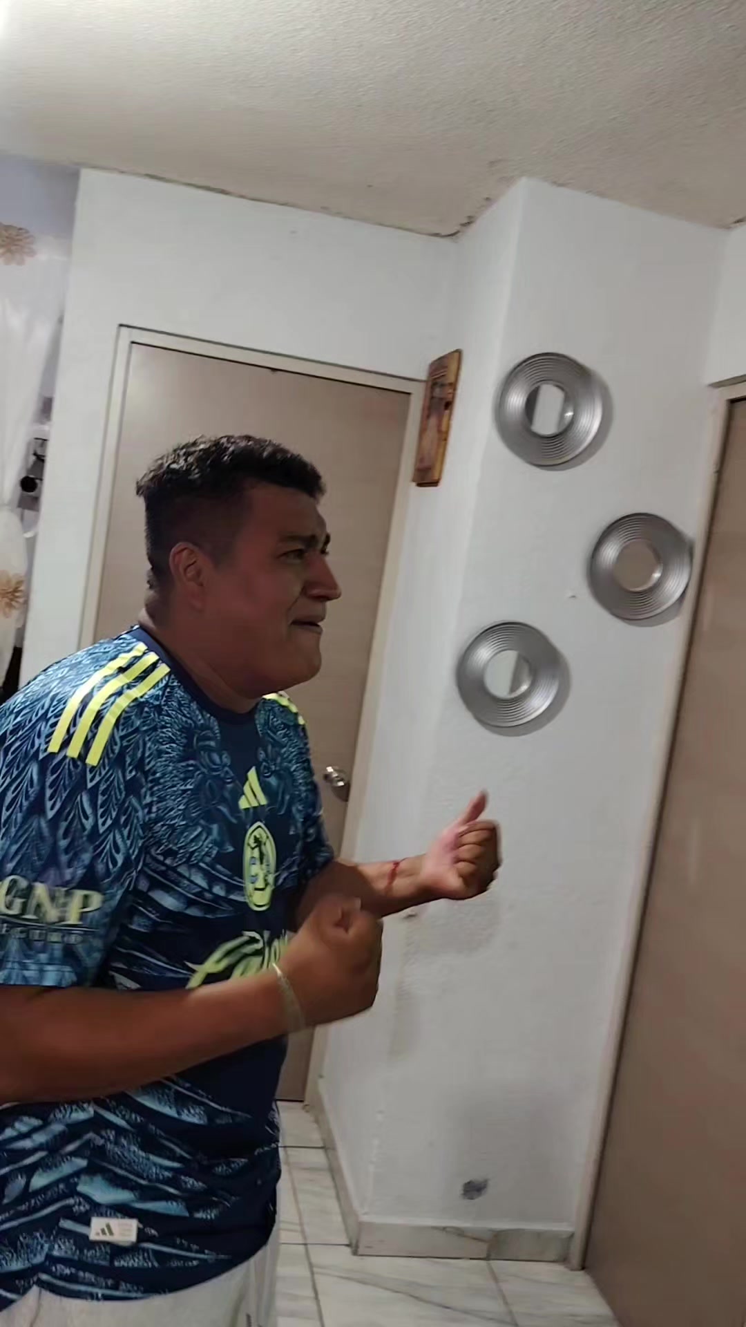 @Salas Am&eacute;rica