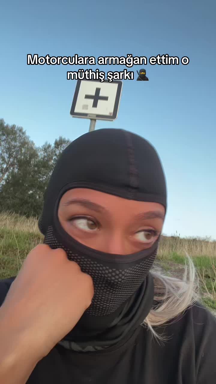@🥷