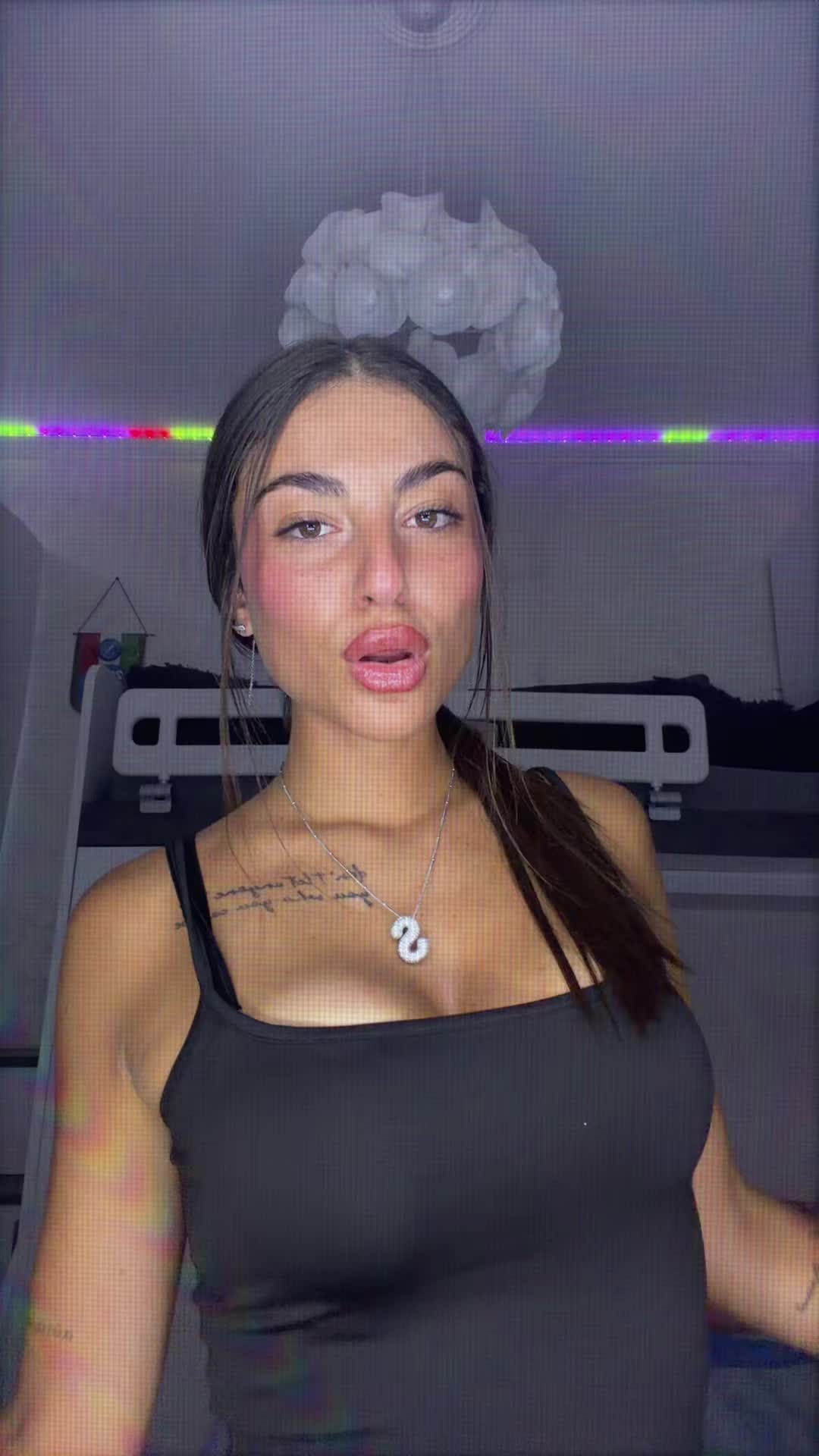 @__sarabevilacqua__