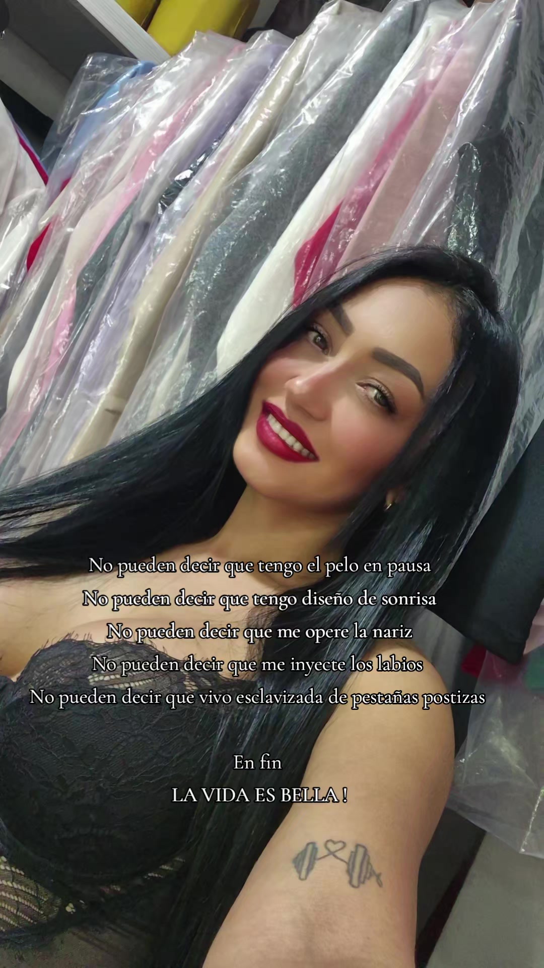 @Julie Vanesa . Te sigue
