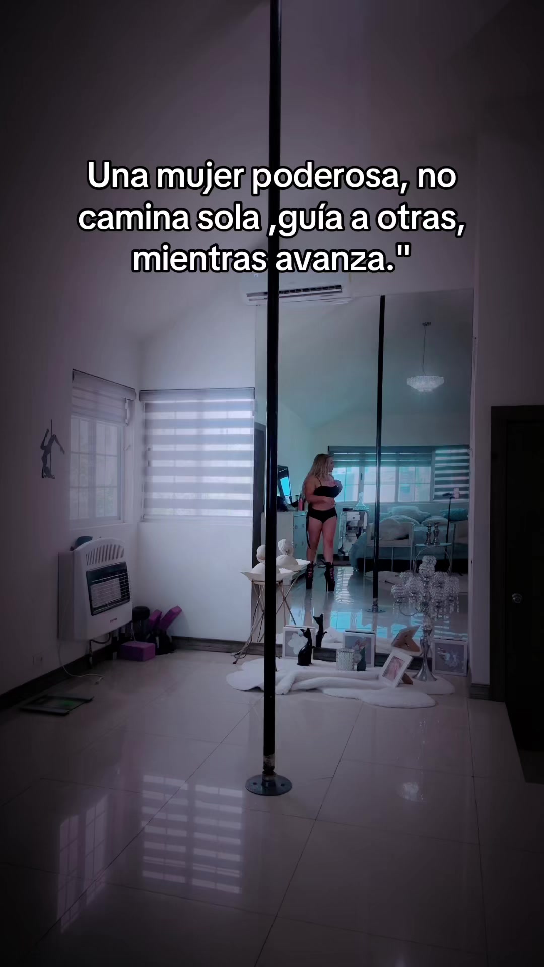 @Pole Elisa