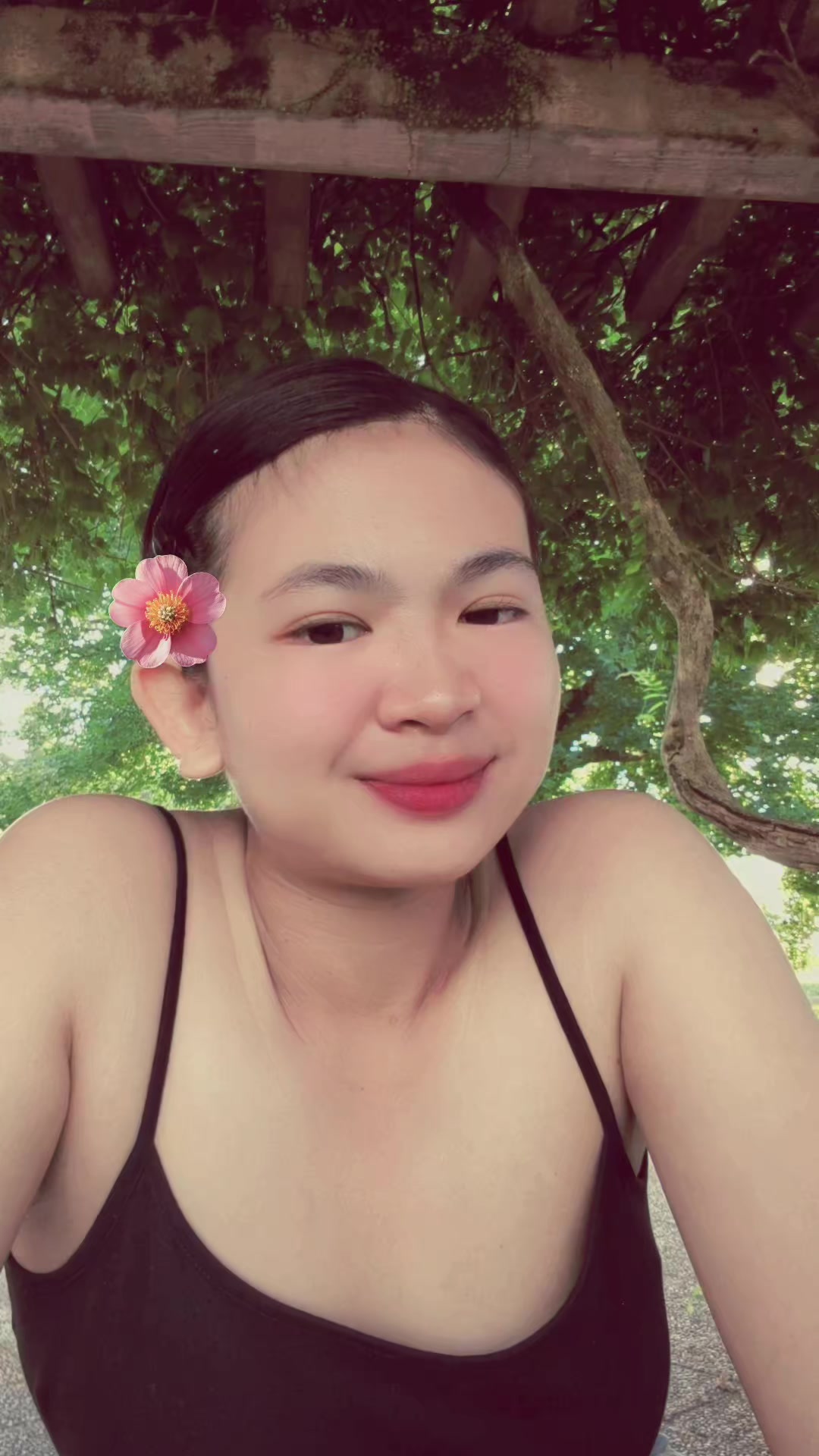 @☺️