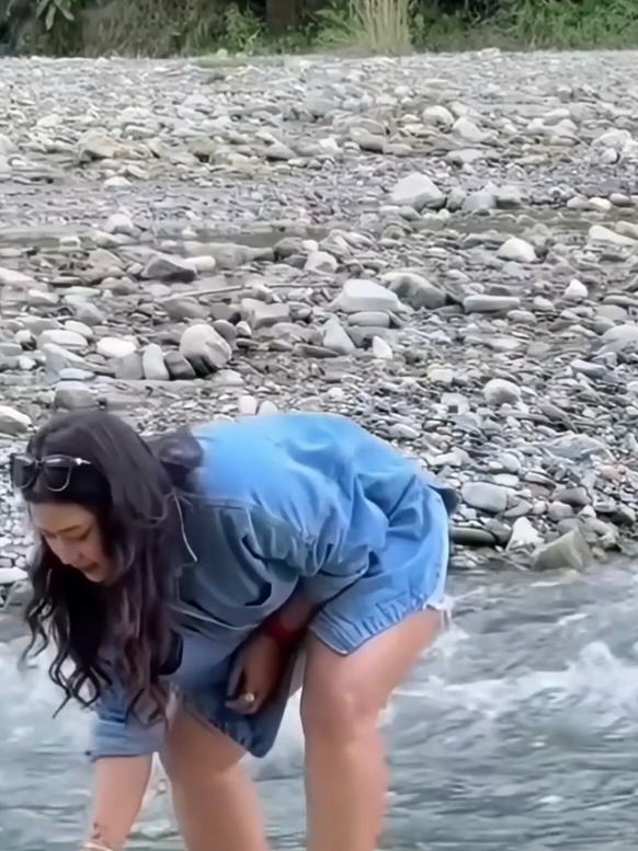 @Nepali Heroine