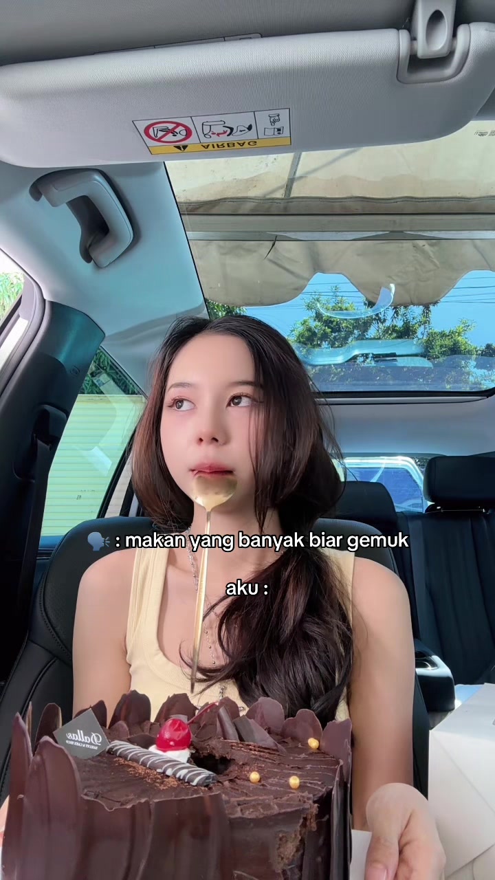@Uni/cece.