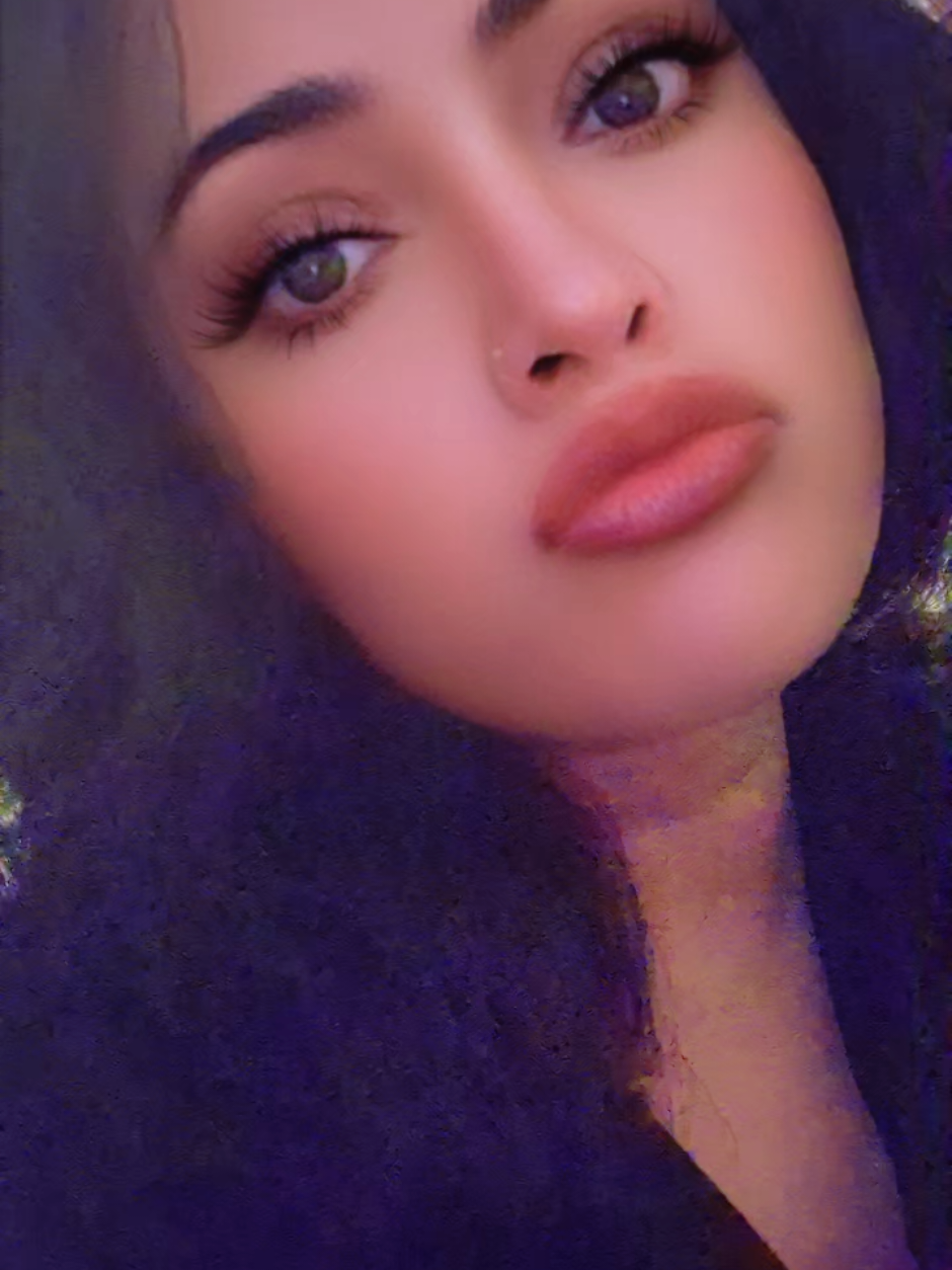 @haniya khan