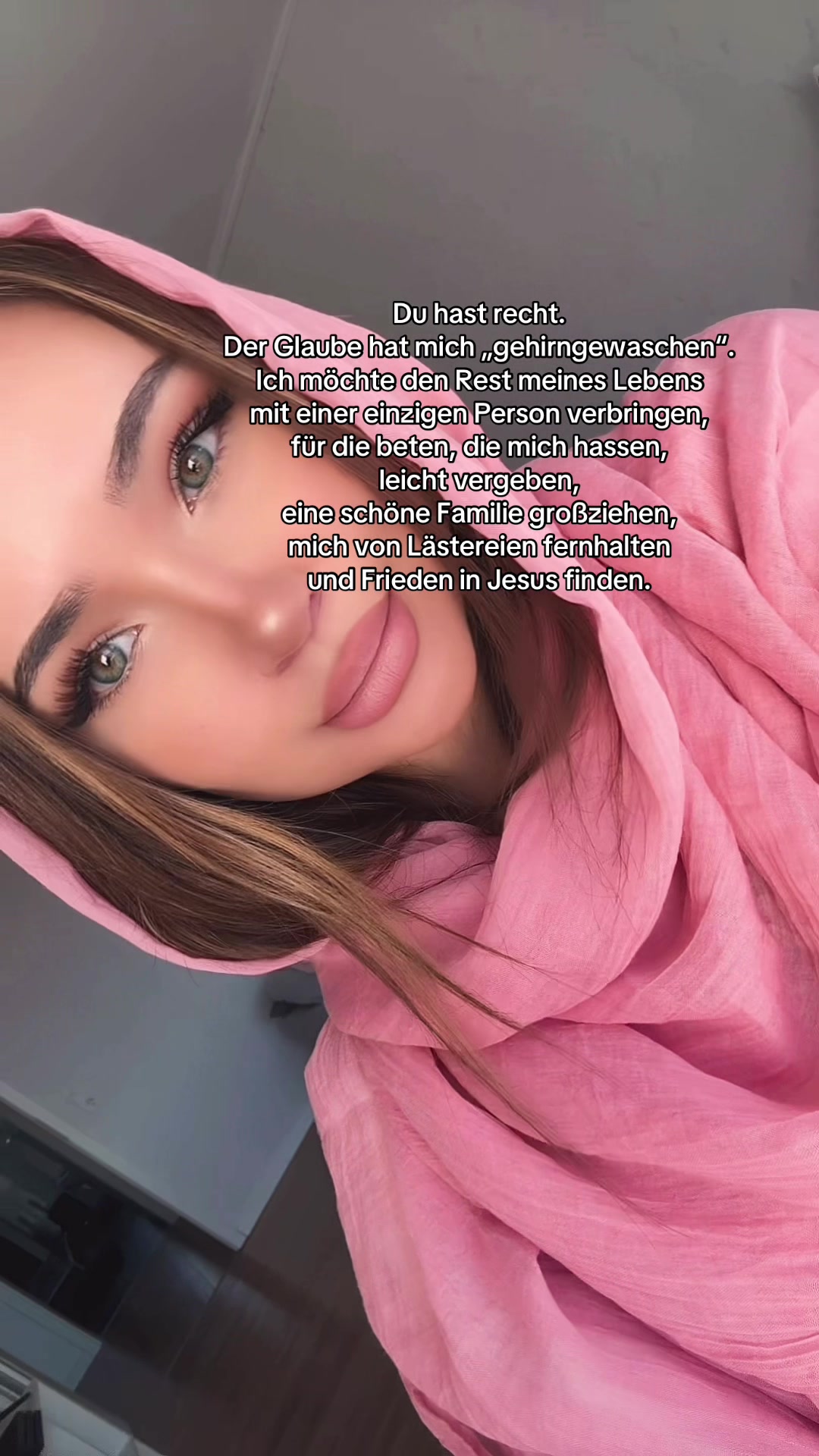 @𝕔𝕣𝕚𝕤𝕤𝕪 ♱🕊️