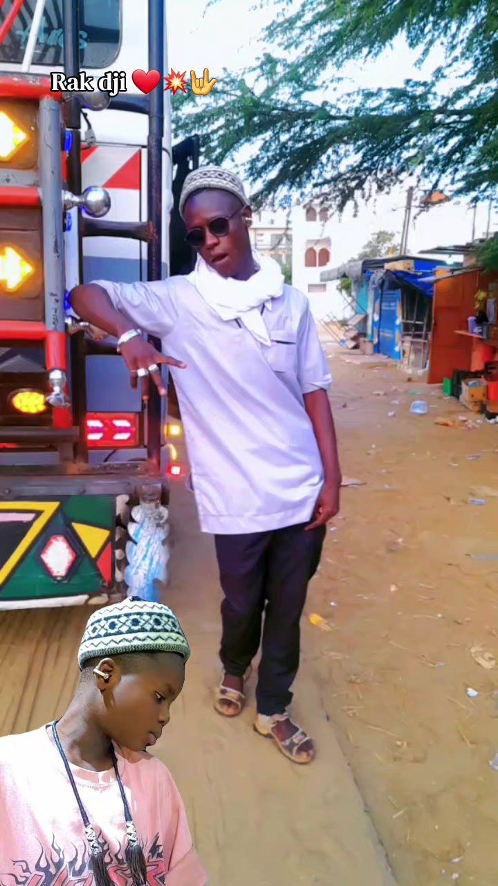 @Amdy Moustapha 211