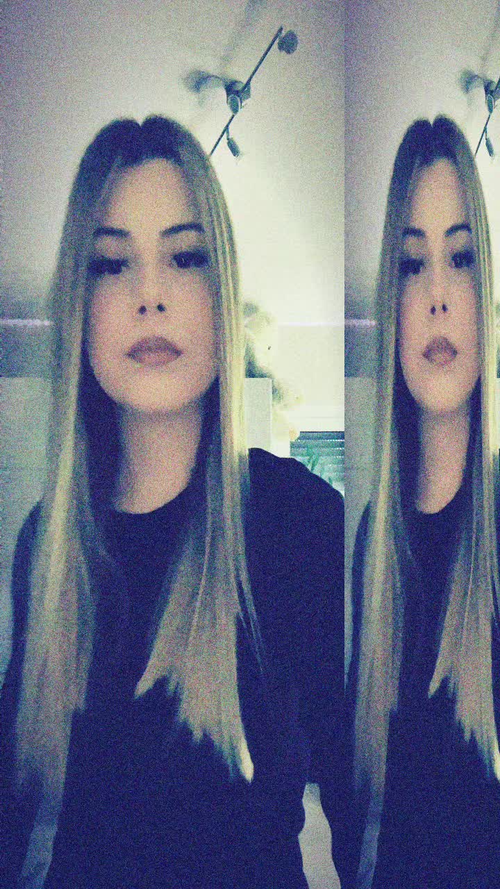 @𝐞𝐦𝐦𝐚