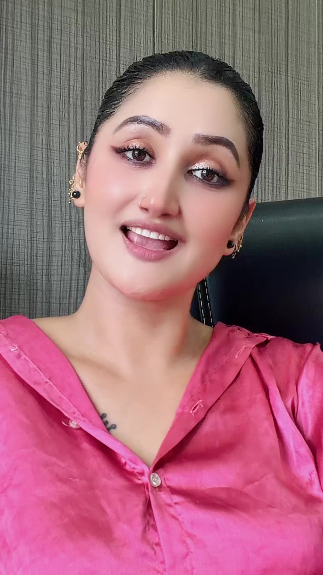 @Nisha Pokharel🔥