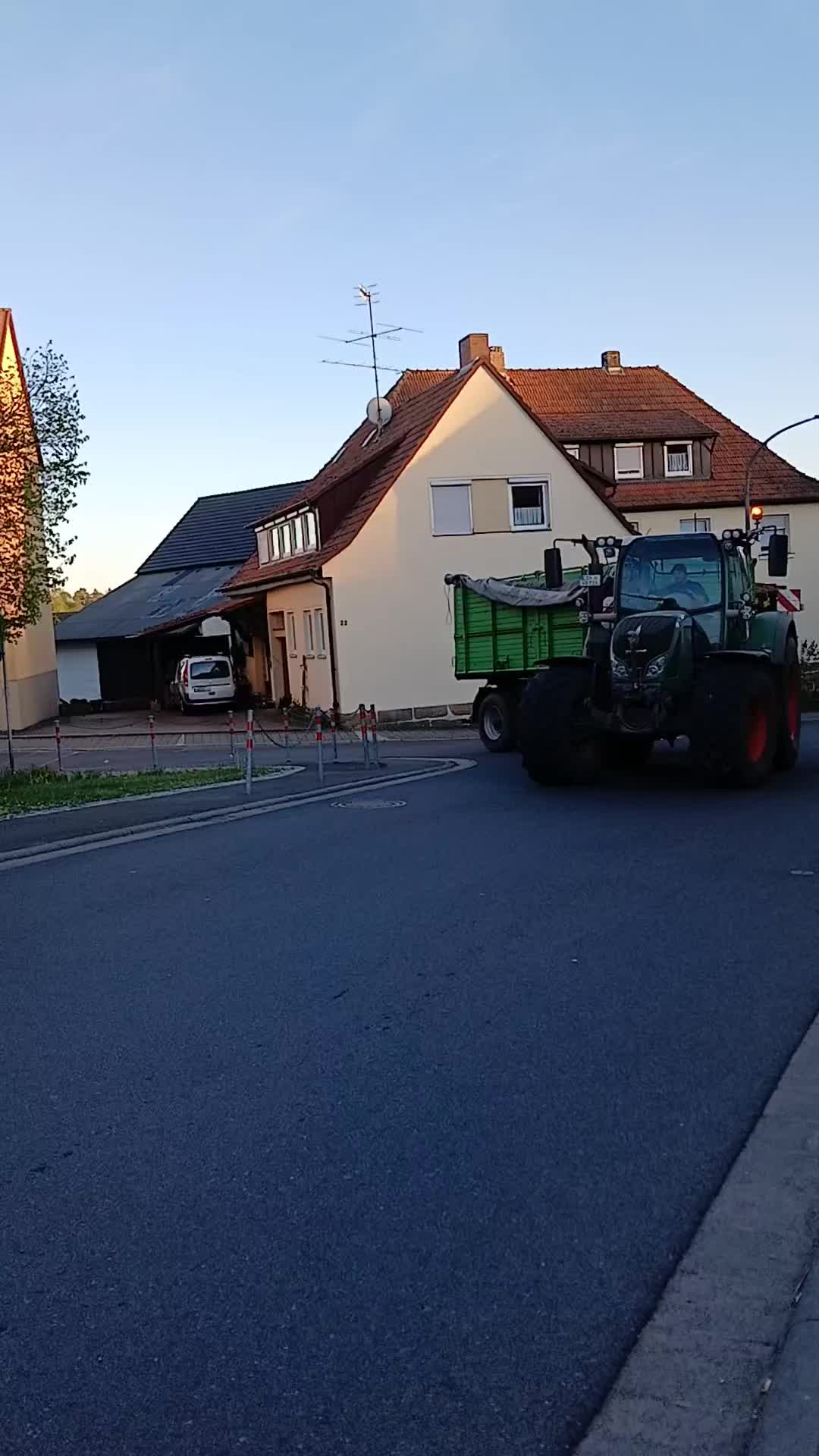 @David_/=Fendt