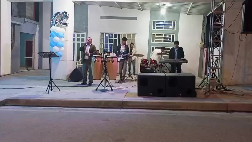 @alabanzas