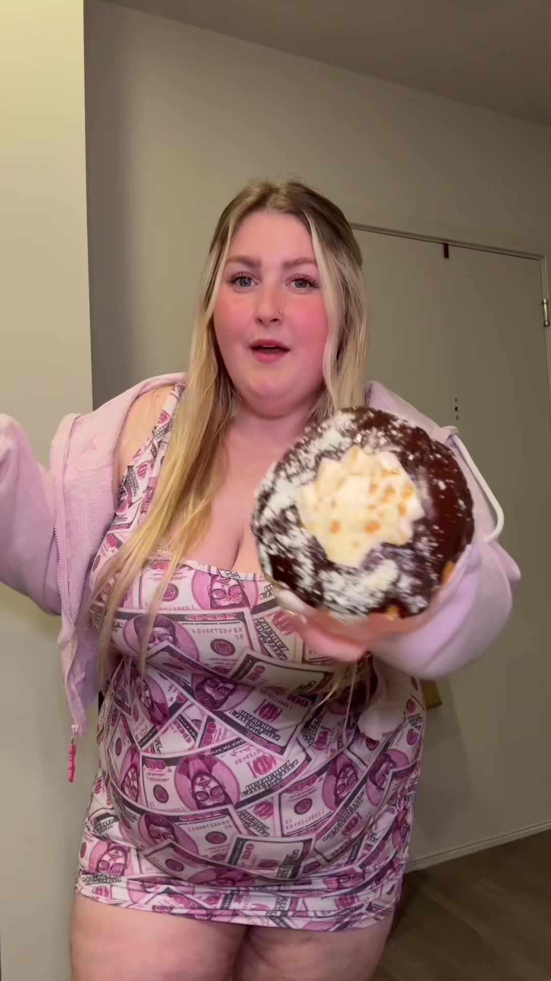 @brandileighsnacks 🍩