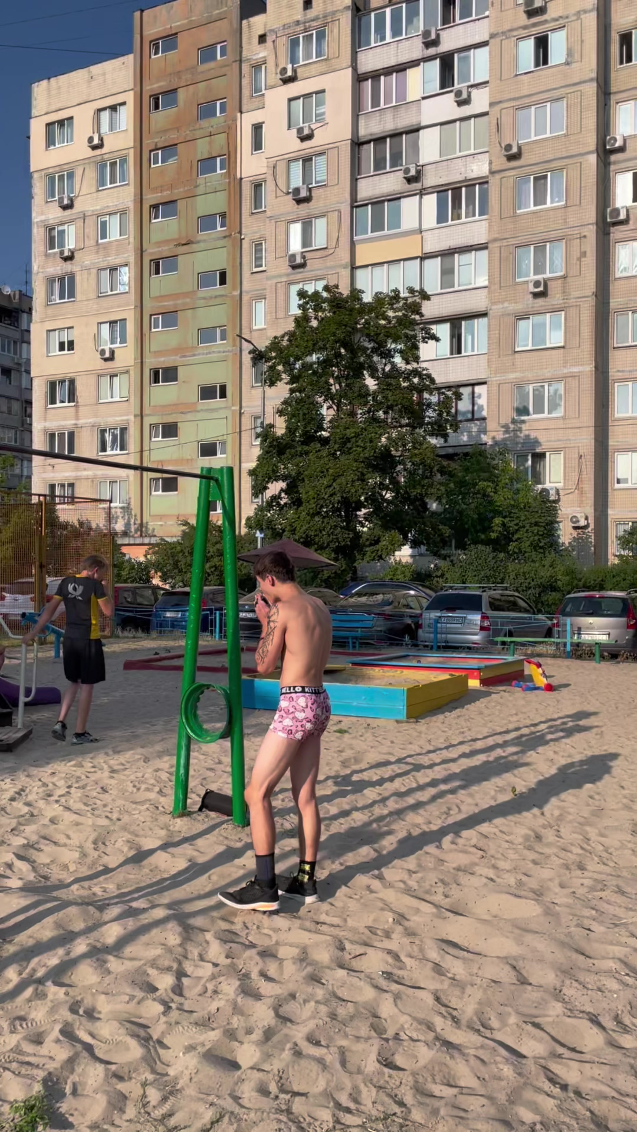 @🩸𝑮𝑹𝑰𝑭𝑶𝑵🦅