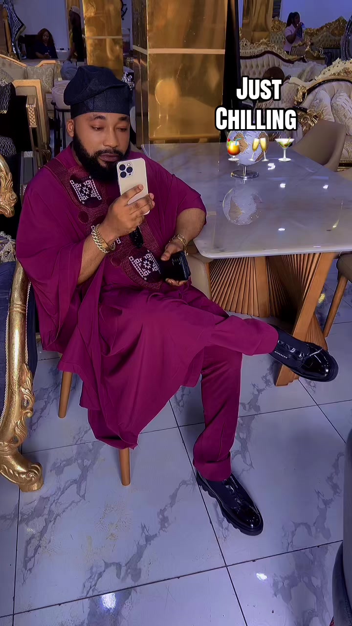 @viewsluxuryfurnitures