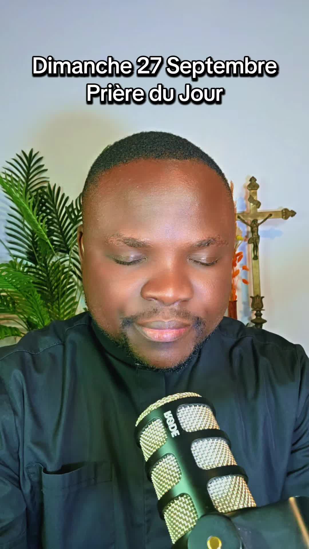 @Padre Précieux 🇨🇵🇻🇦