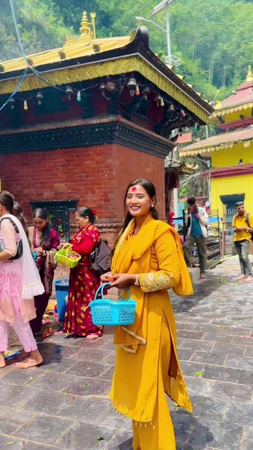 @चमेली खत्री👸🫶