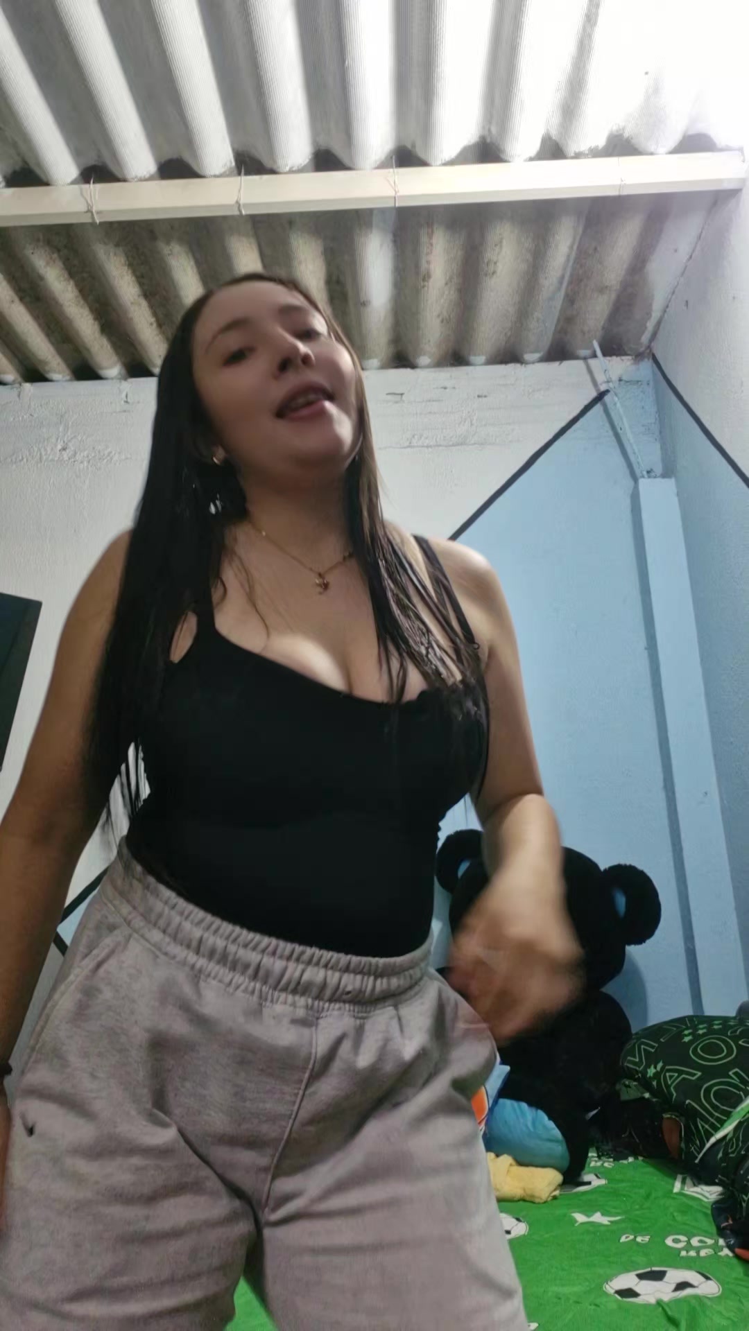 @lizz🦋.