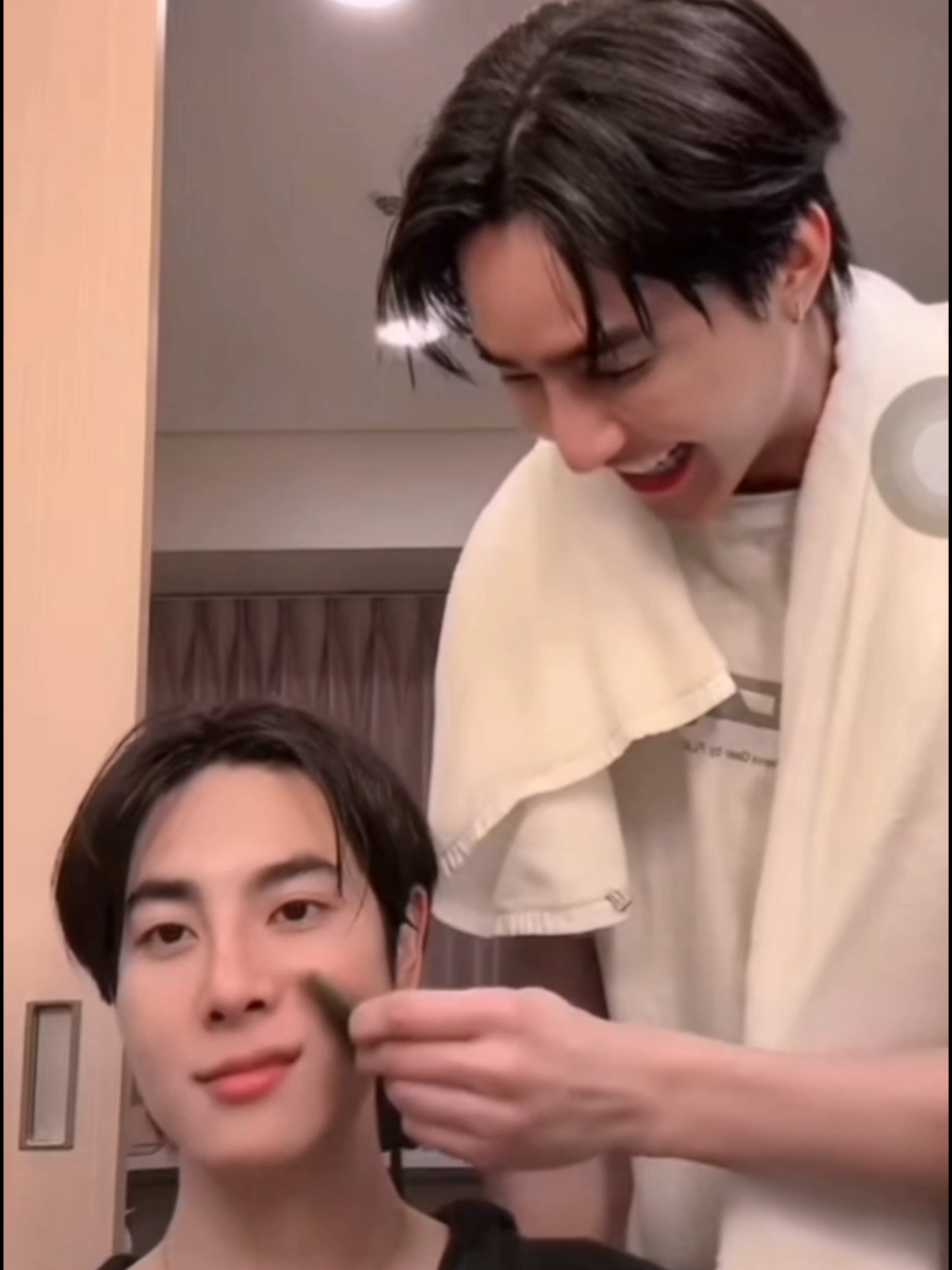 @_BaoChi_