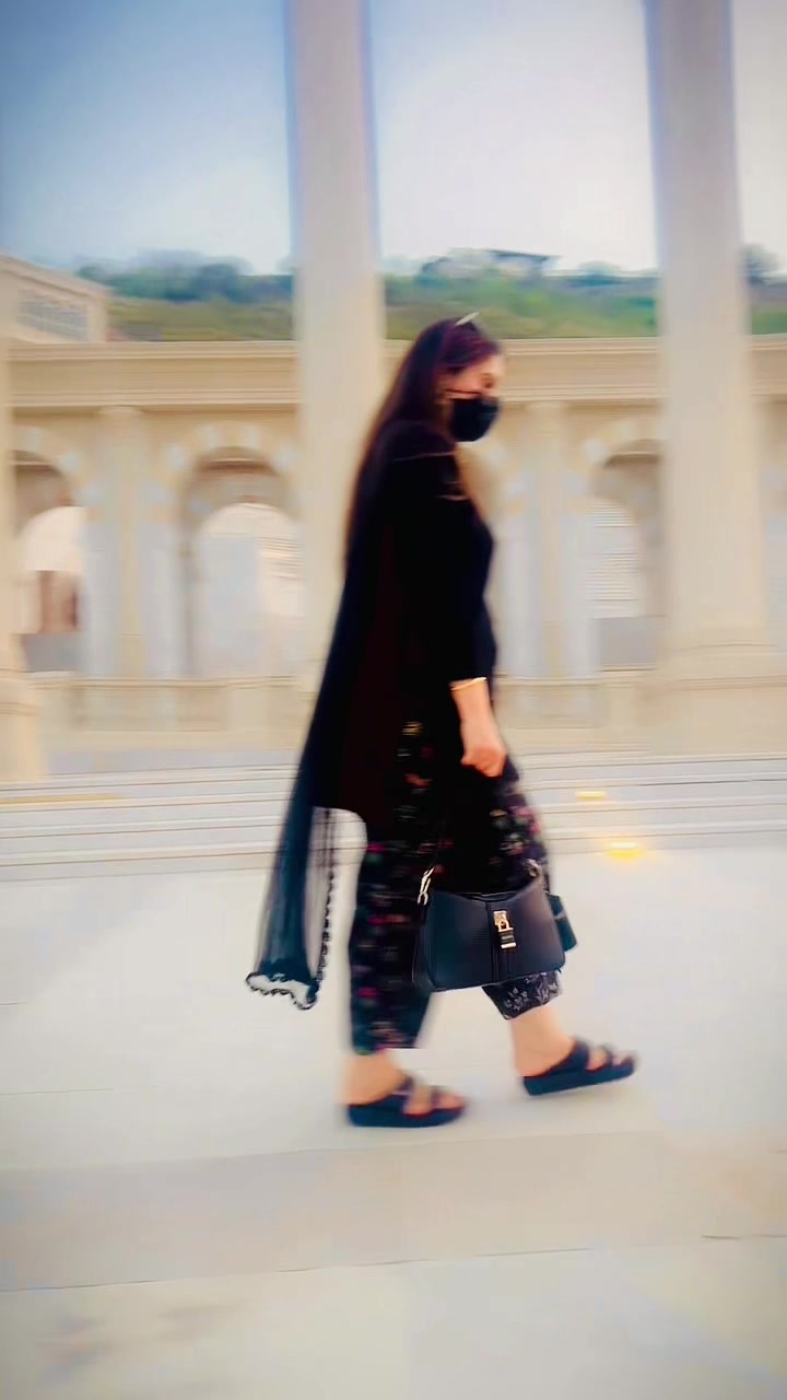 @𝐍𝐈𝐒𝐀 𝐊𝐇𝐀𝐍✨️