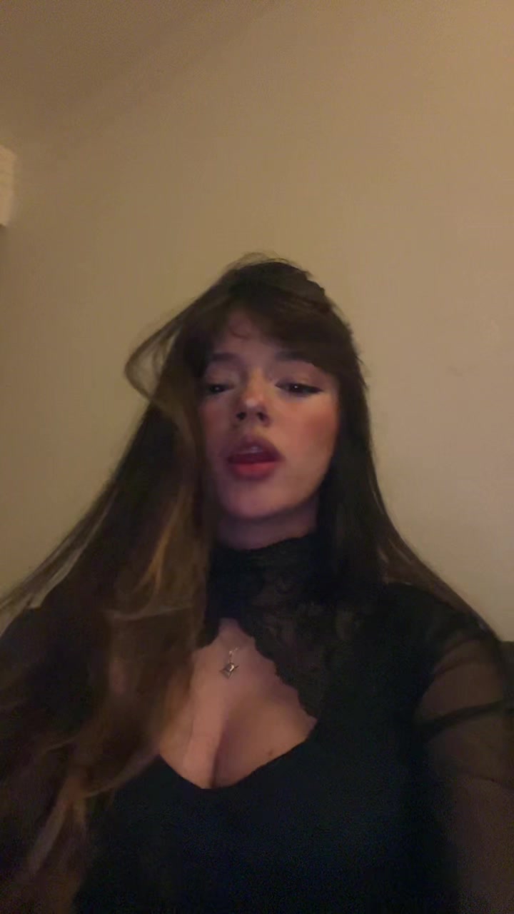 @Violeta