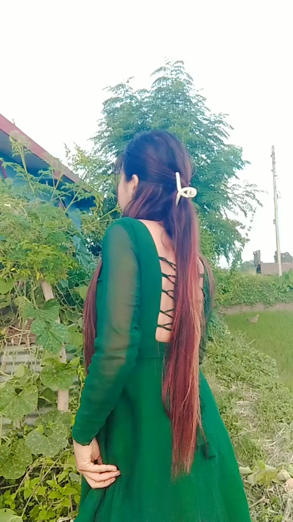 @Xoti(•‿•)