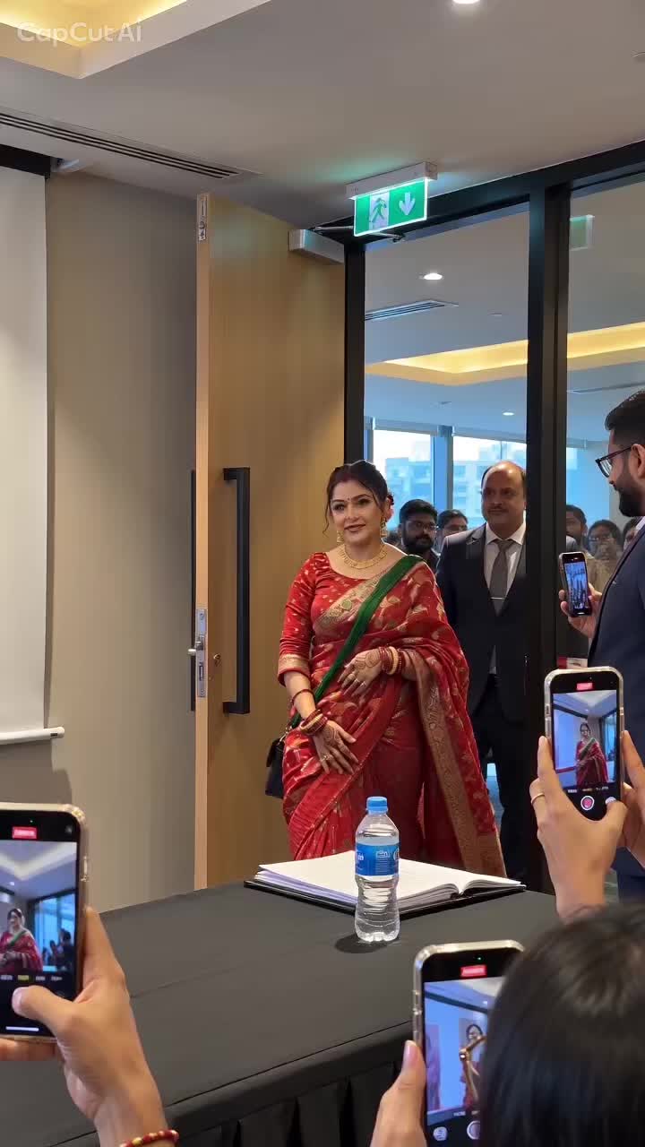 @pooja🕊️