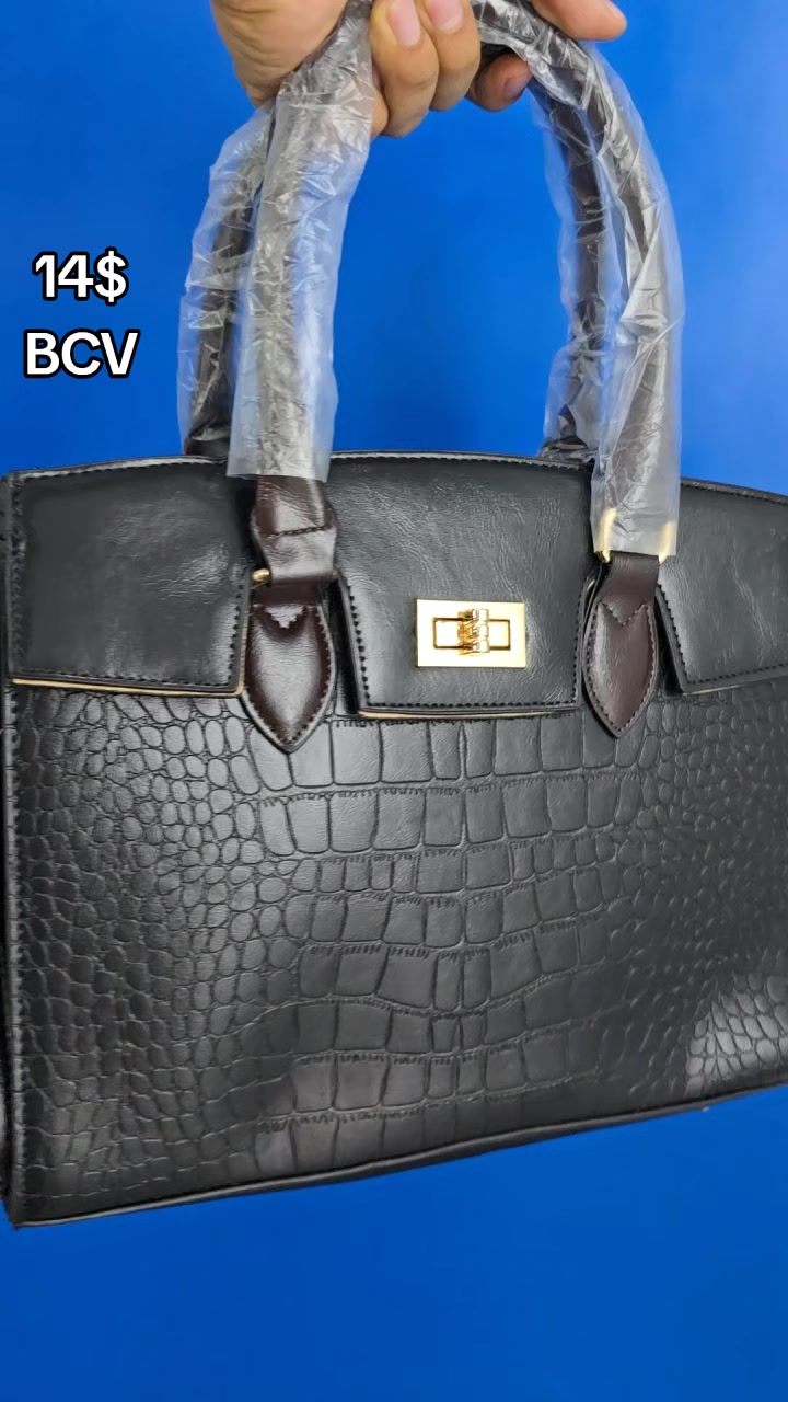 @accesorioj.t81 (La 54)