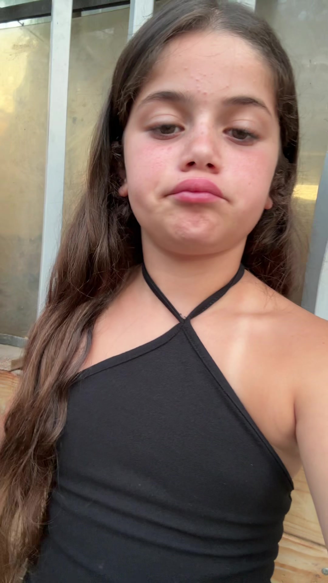 @Roni🌊🥥