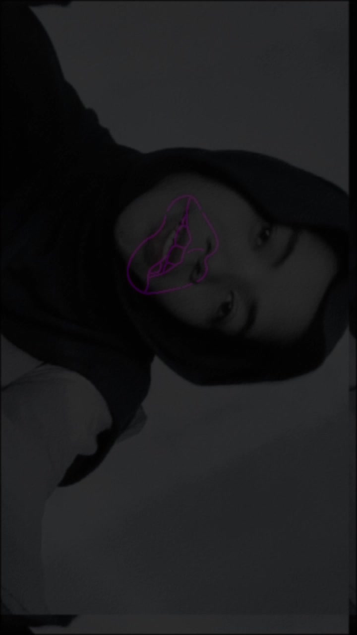 @~𝑒𝑙𝑙𝑎~