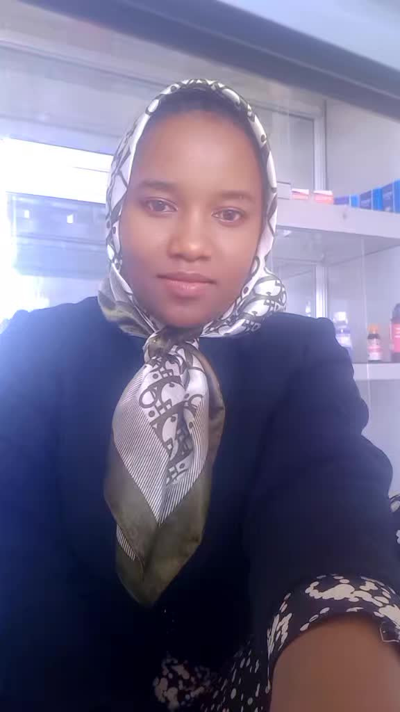 @Elizabeth Mageni