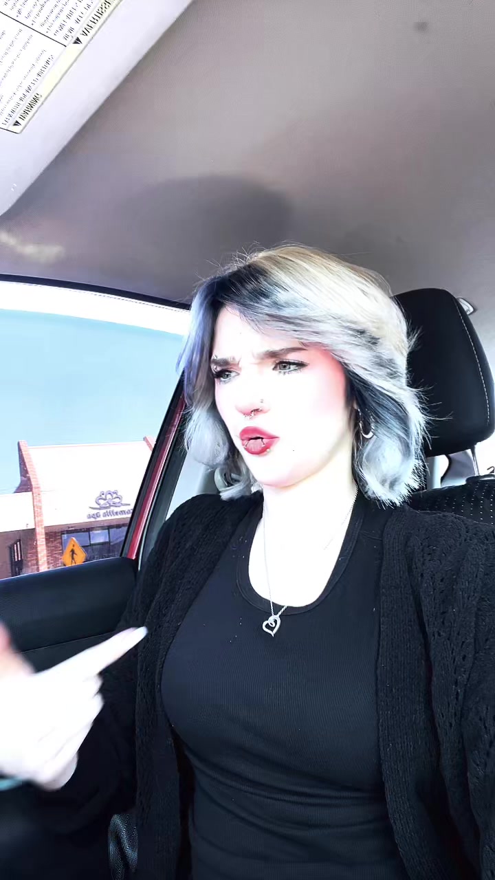 @k <3