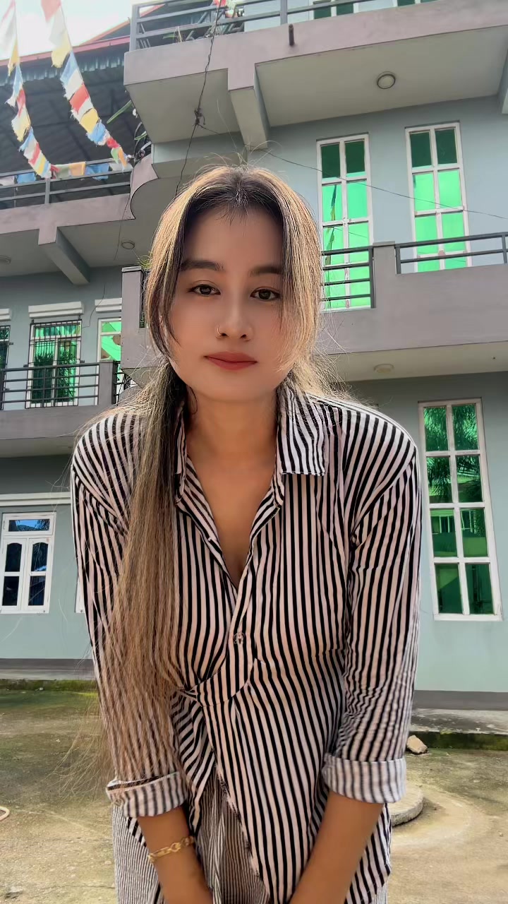@Mongolian mihoo🥀💋
