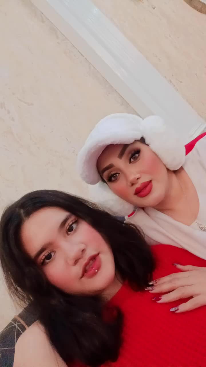 @eli____banoo