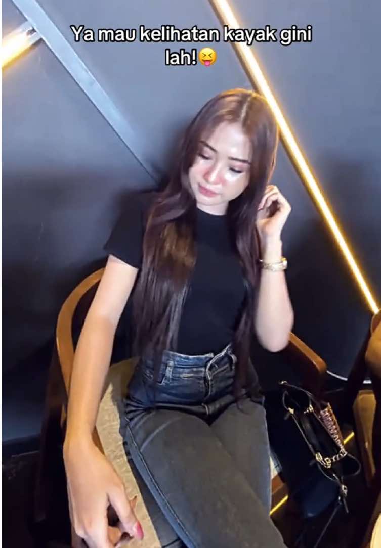 @Lili