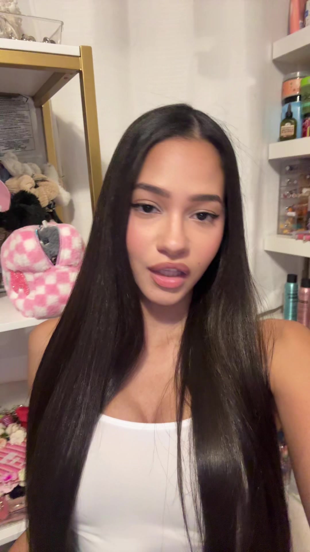 @Alayna