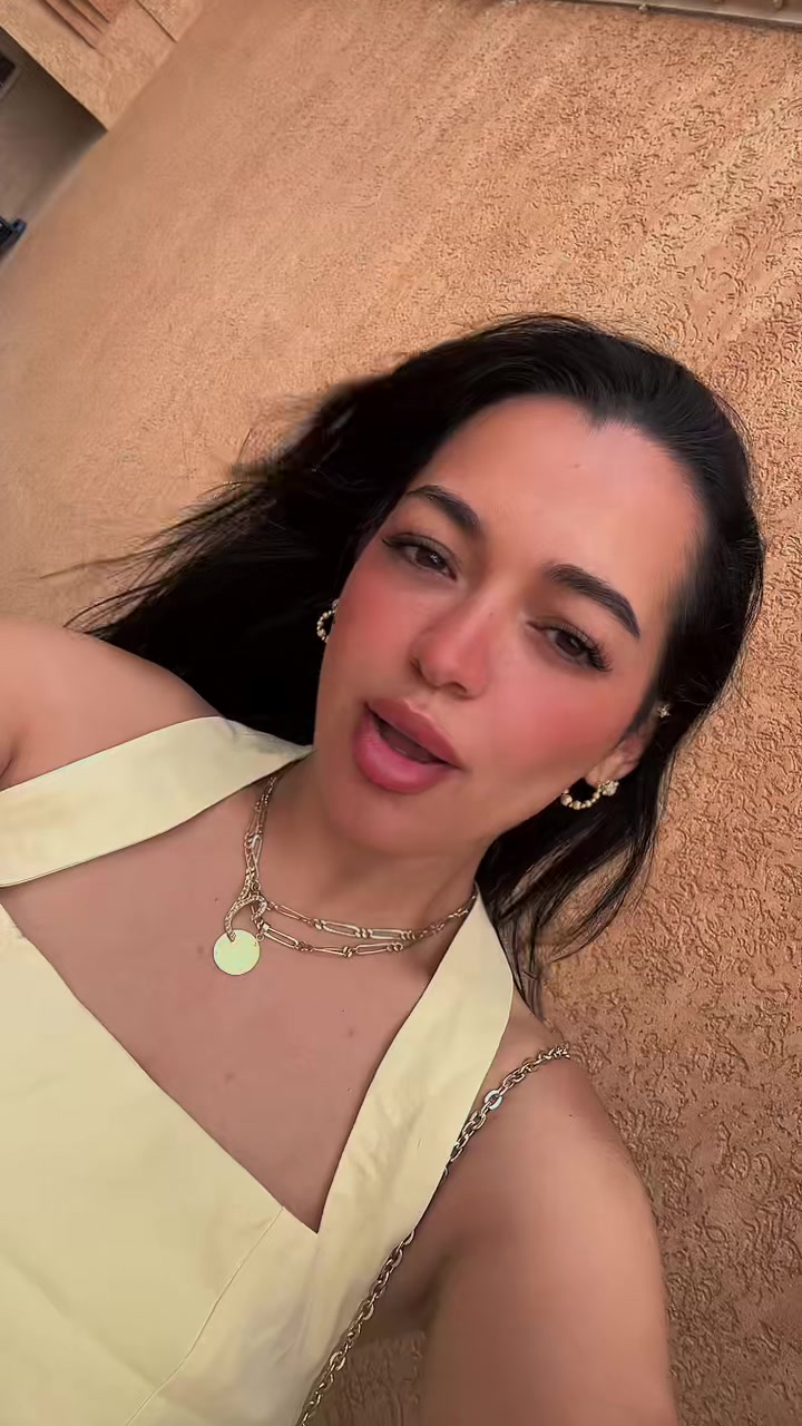 @Nina
