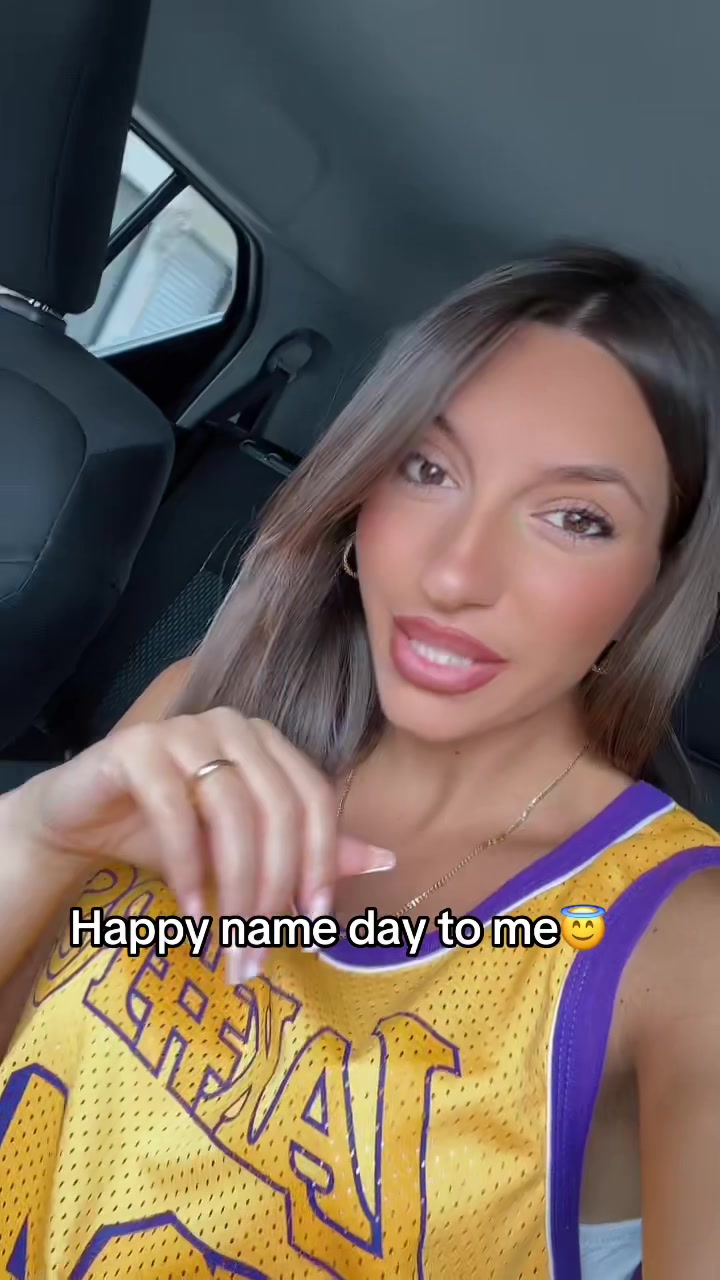 @AnnaEva