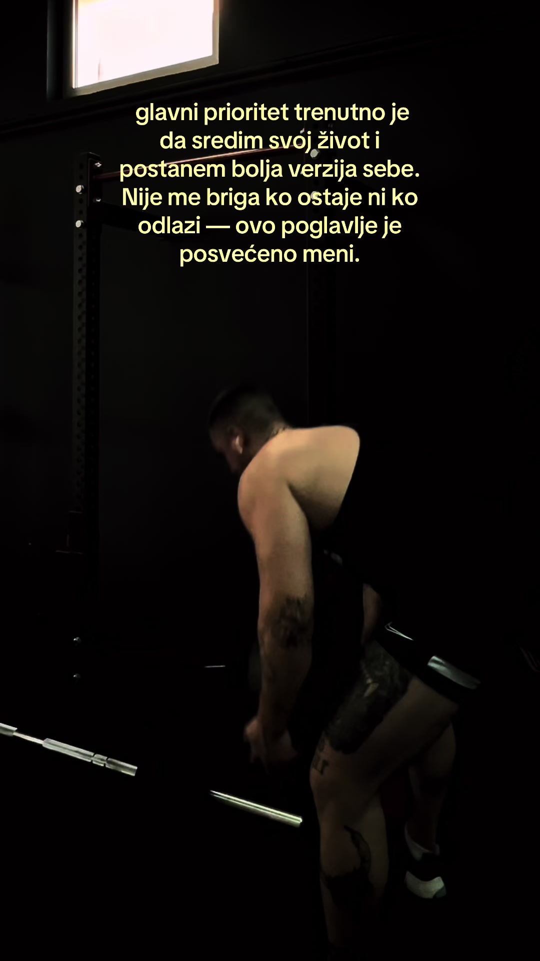 @V U K