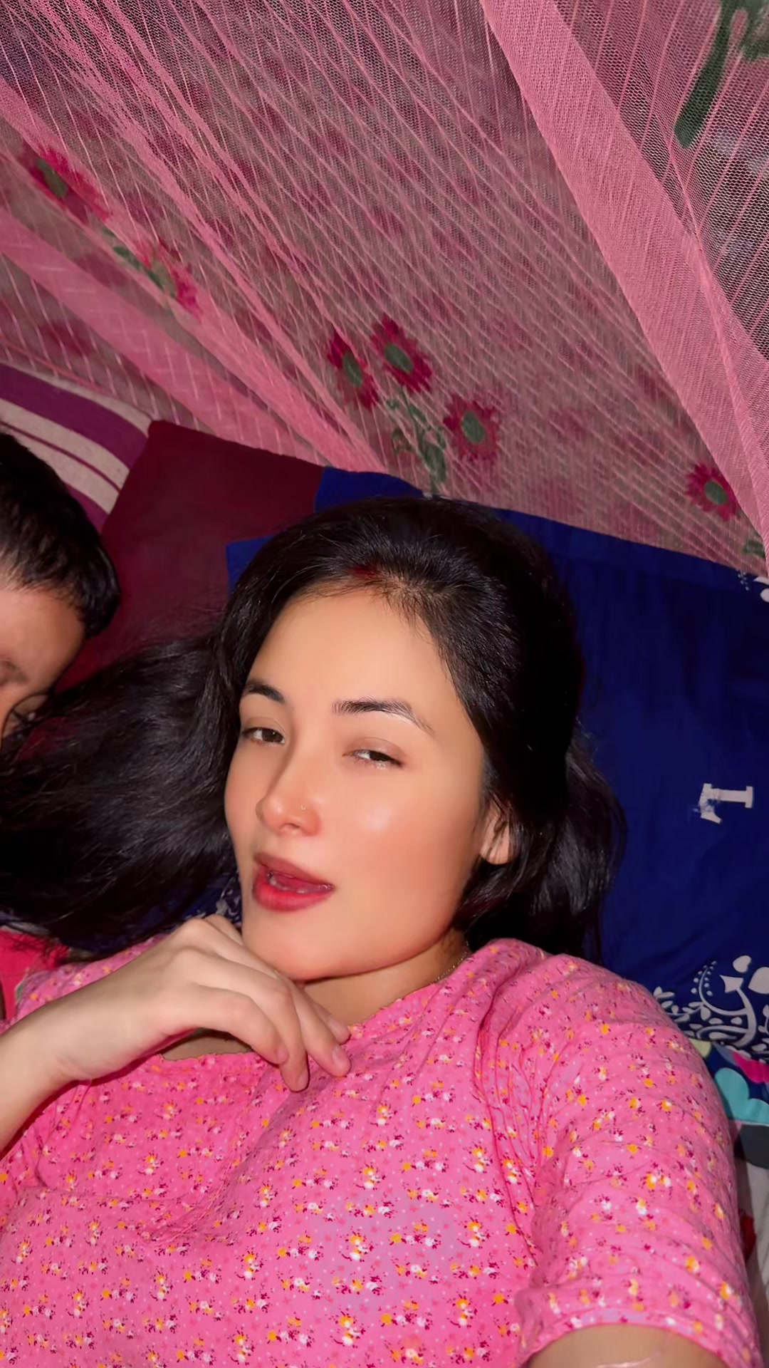 @👑NISHA_THAPA👑