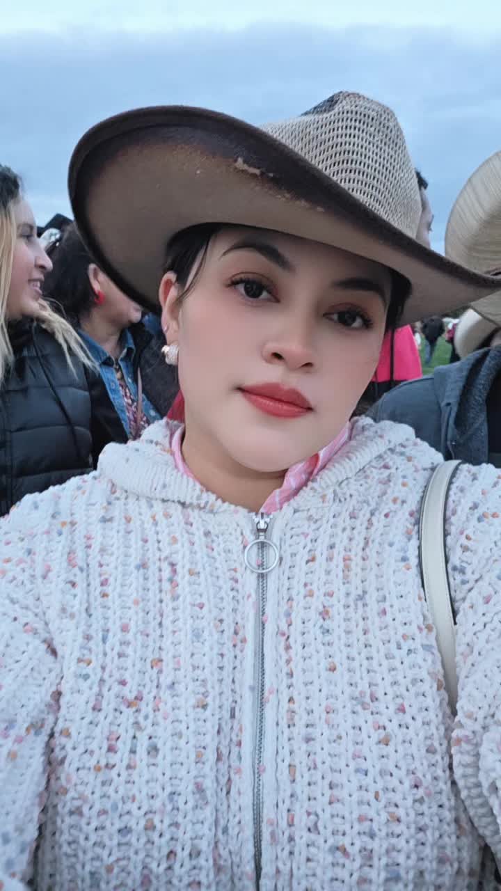 @saryveri