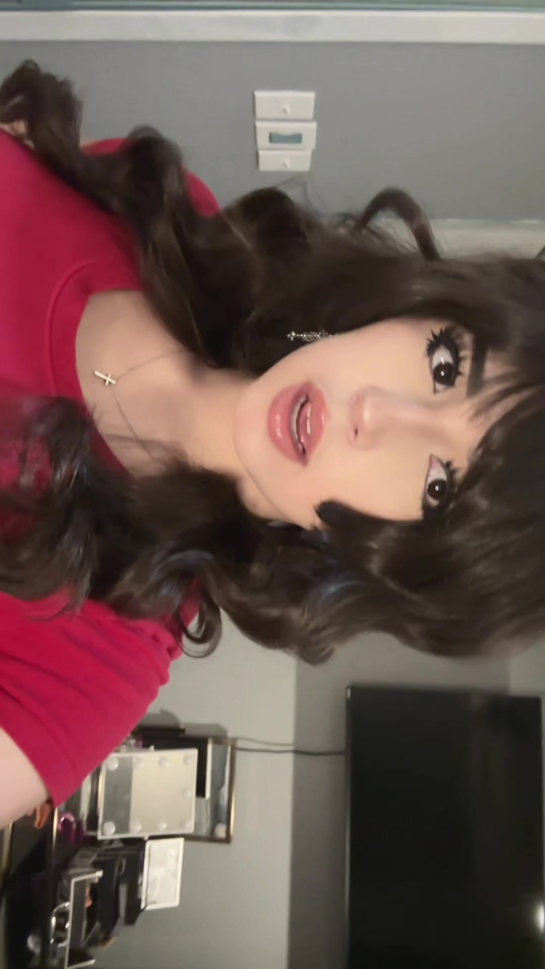 @️