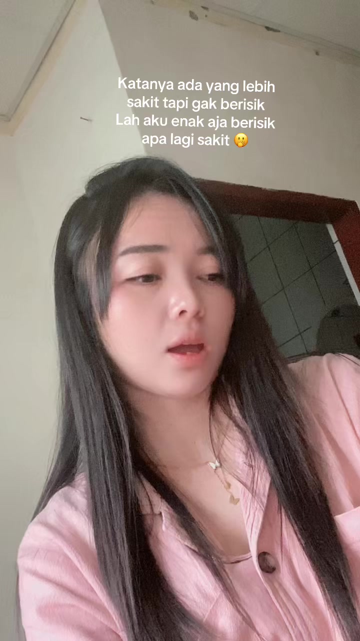 @𝐴𝑛𝑎𝑛𝑑𝑎_𝑦𝑢𝑙𝑦916