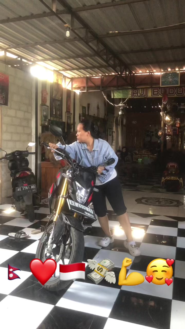@desidwisaputri7
